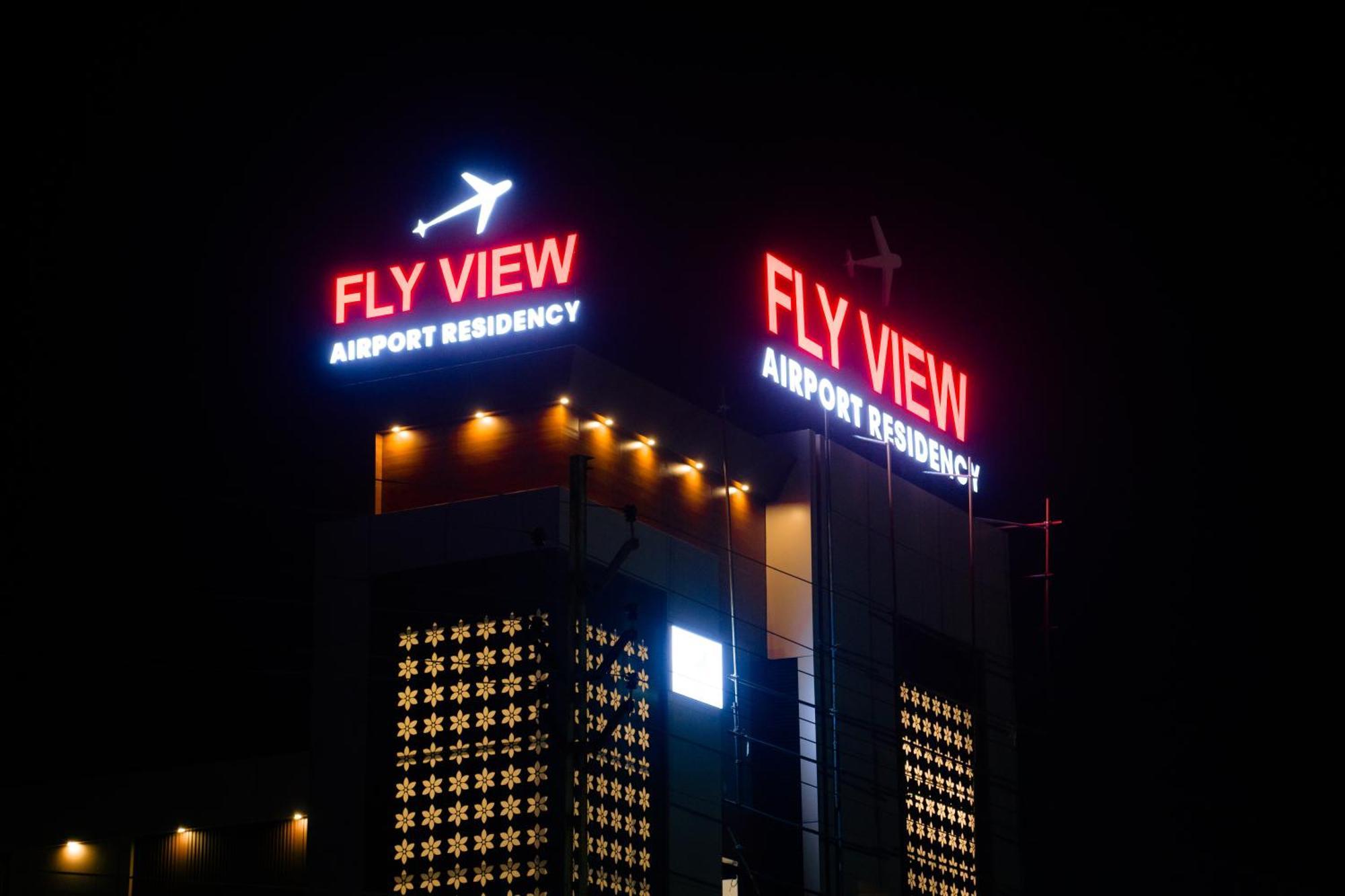 Hotel Fly View Airport Residency Nedumbassery Esterno foto