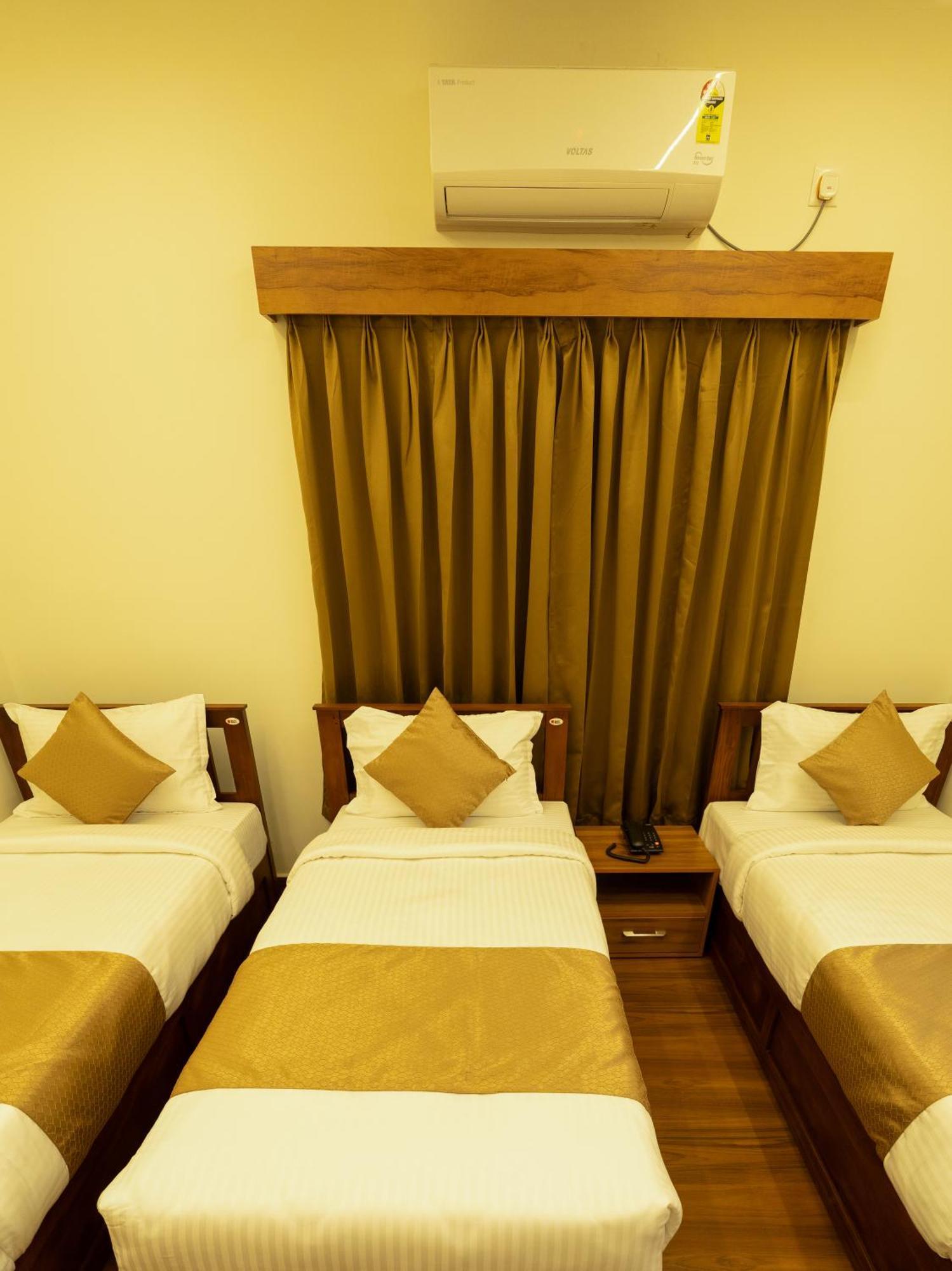 Hotel Fly View Airport Residency Nedumbassery Esterno foto